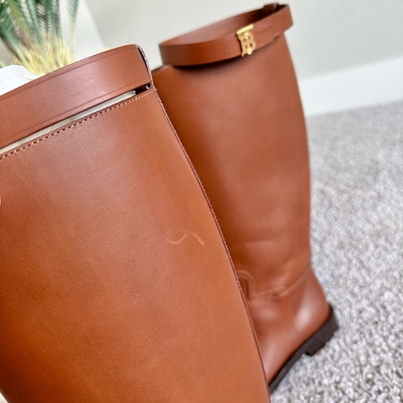 Burberry Tan Redgrave Flat Knee High Boots- Size 37 - Picture 3 of 8
